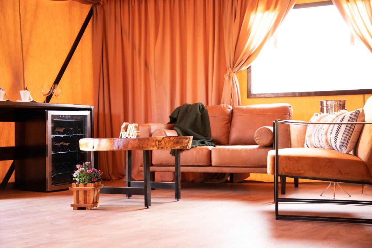 ואלה דה גוואדלופה Indomito Resort & Hotel Boutique מראה חיצוני תמונה